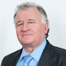 Виктор Григорьевич Косьяненко, директор гимназии